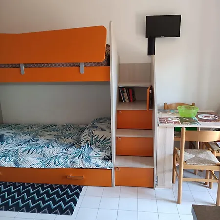 דירה Monolocale Valbella ביביונה